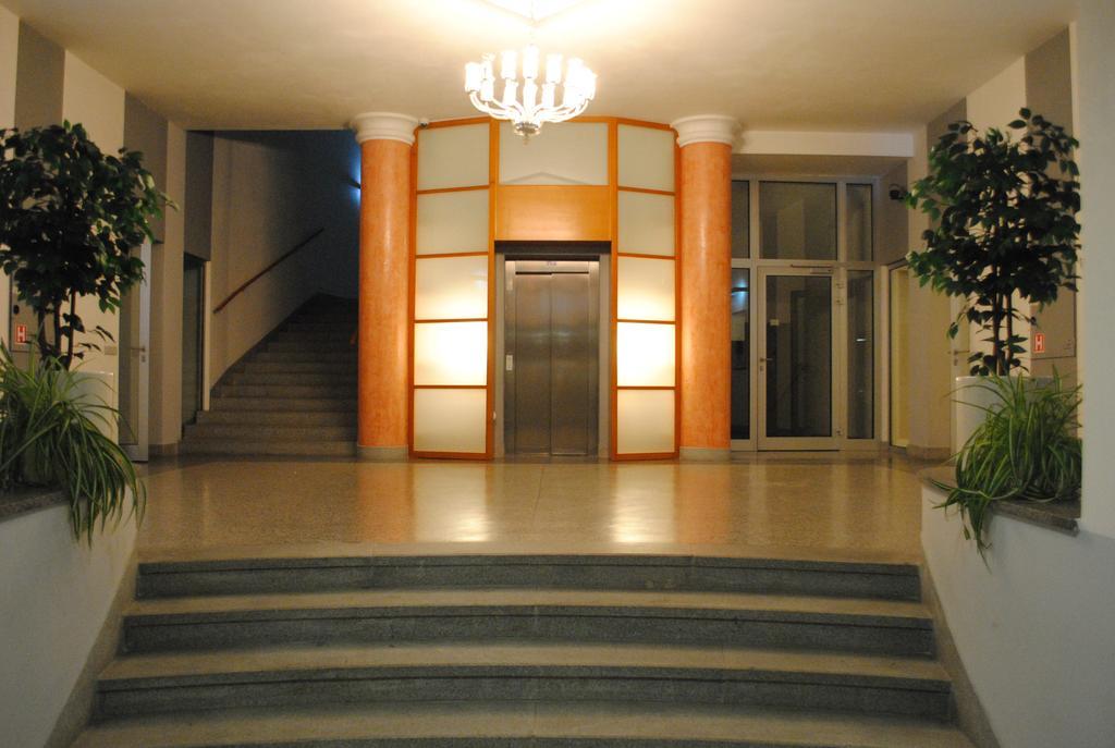 Apartment Centrum + Parking Olomouc Exterior foto
